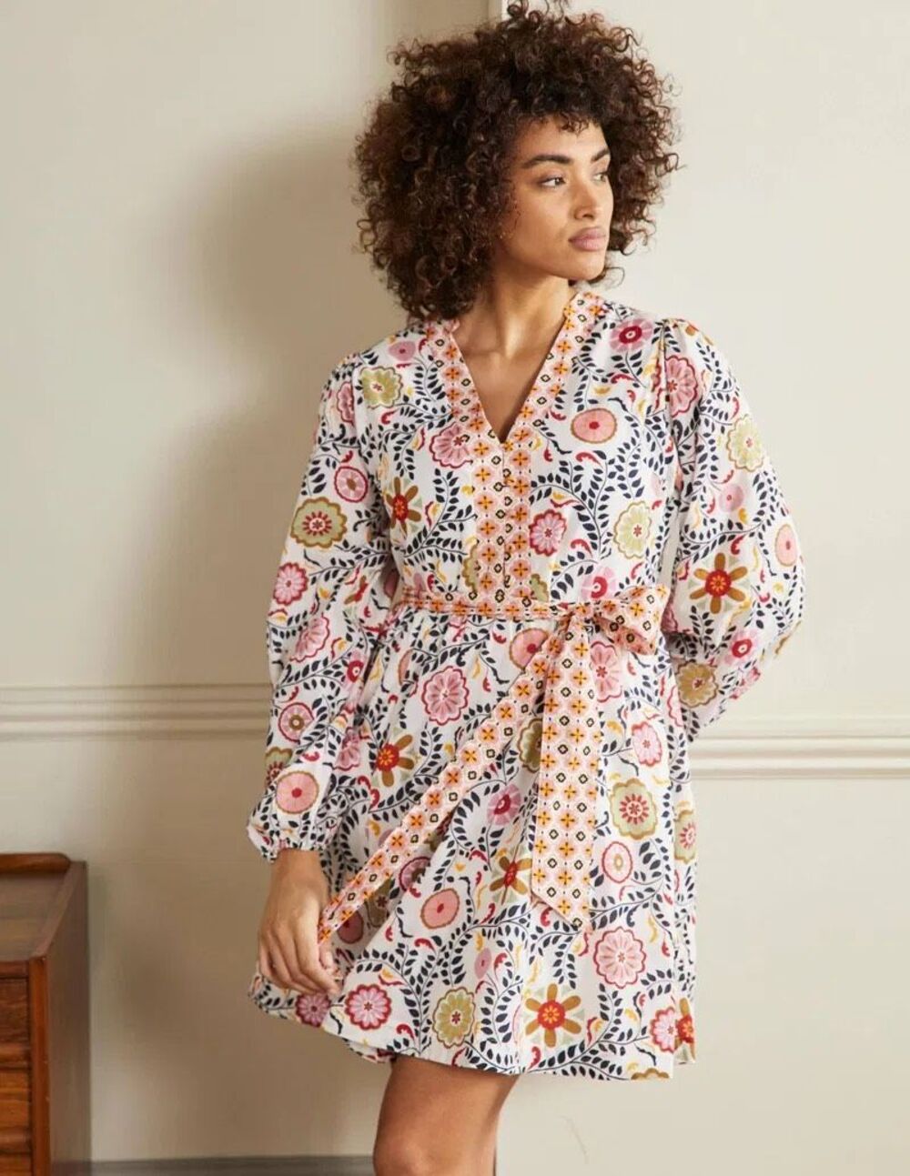 Boden Notch Neck Cotton Floral Dress Belted Fit & Flare D0098 Size 10R - Picture 13 of 13